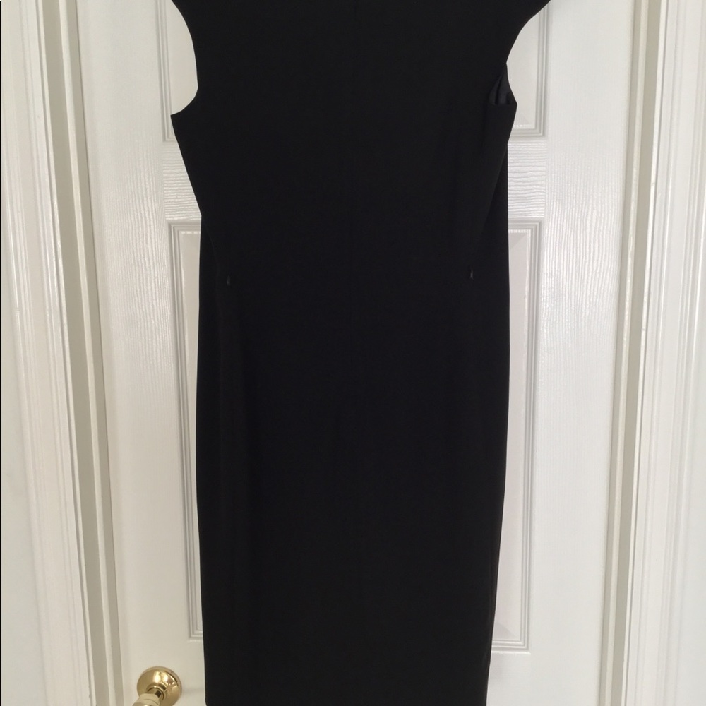 BLACK DRESS - Picture 6 of 8
